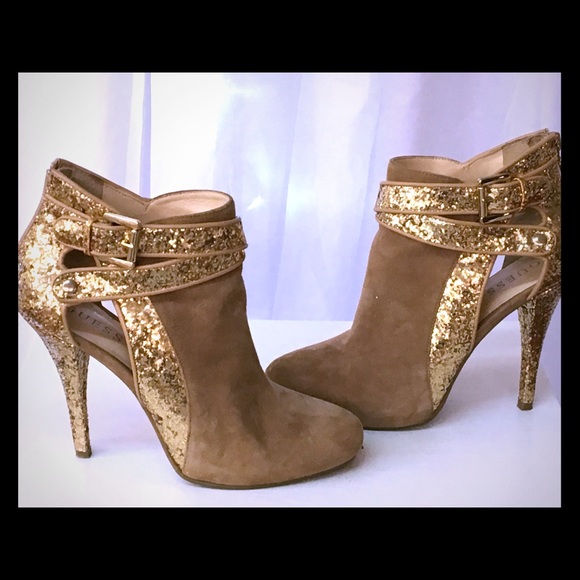 Guess Booties - Picture 1 of 1